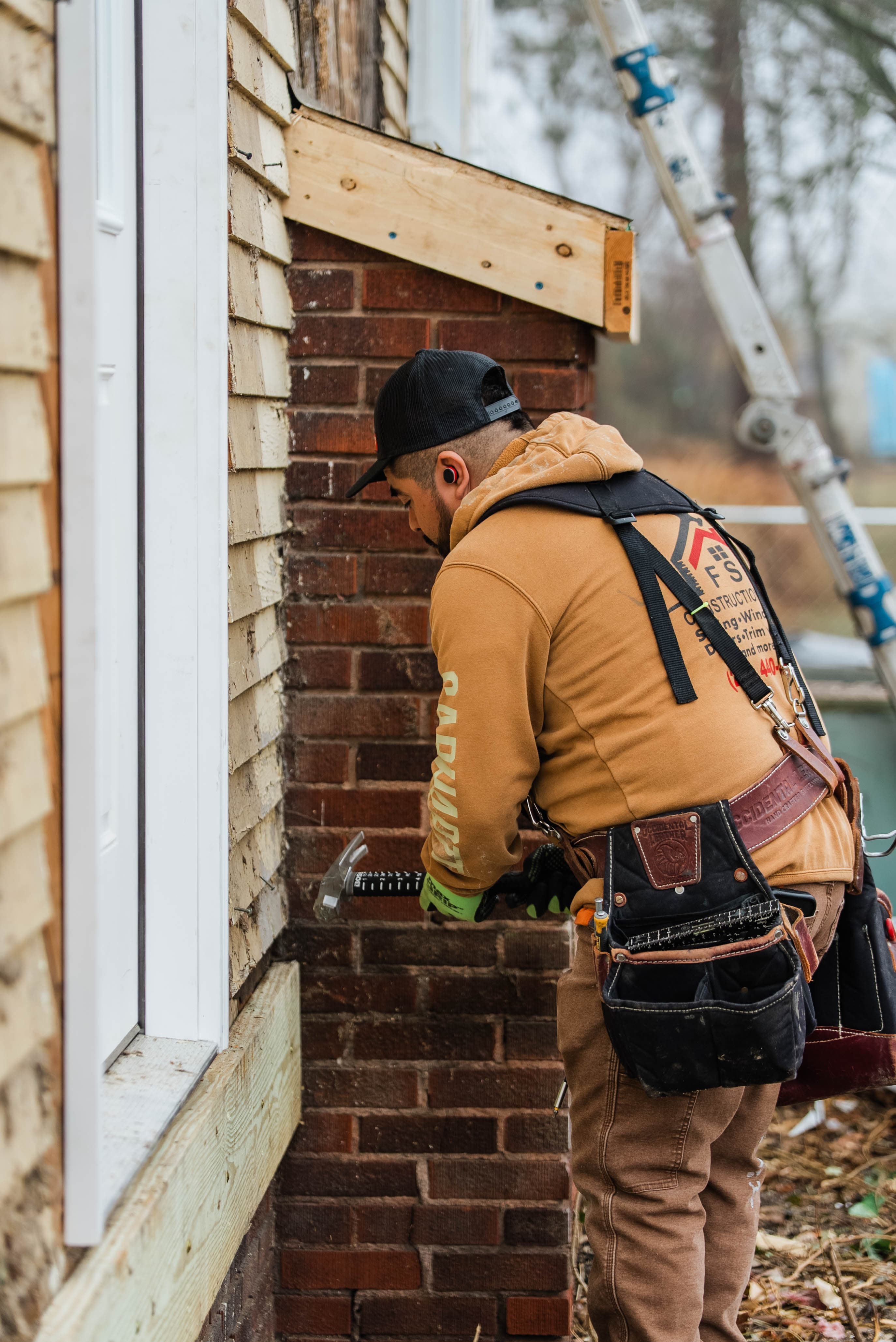 Installing siding