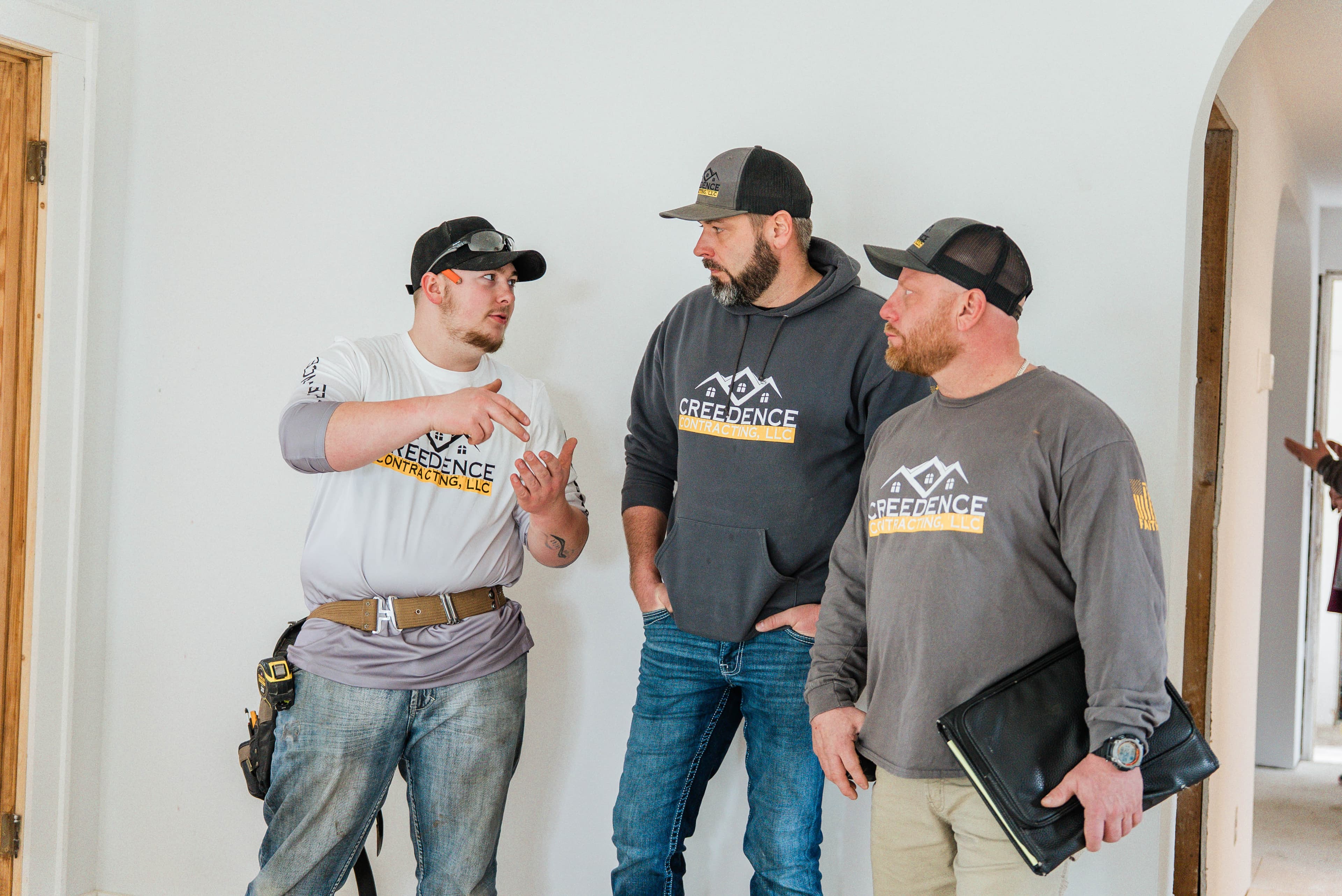 Choosing a Remodeling Contractor in Columbia City, IN